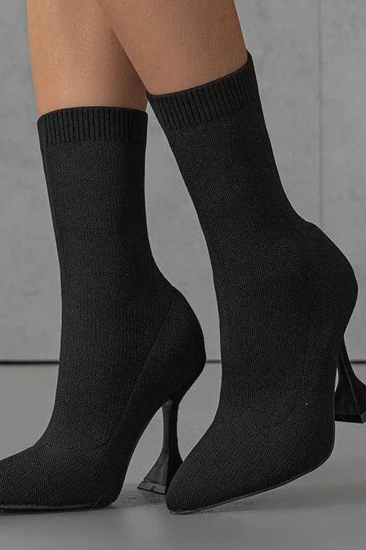 knitted pointed toe mid-tube ankle boots