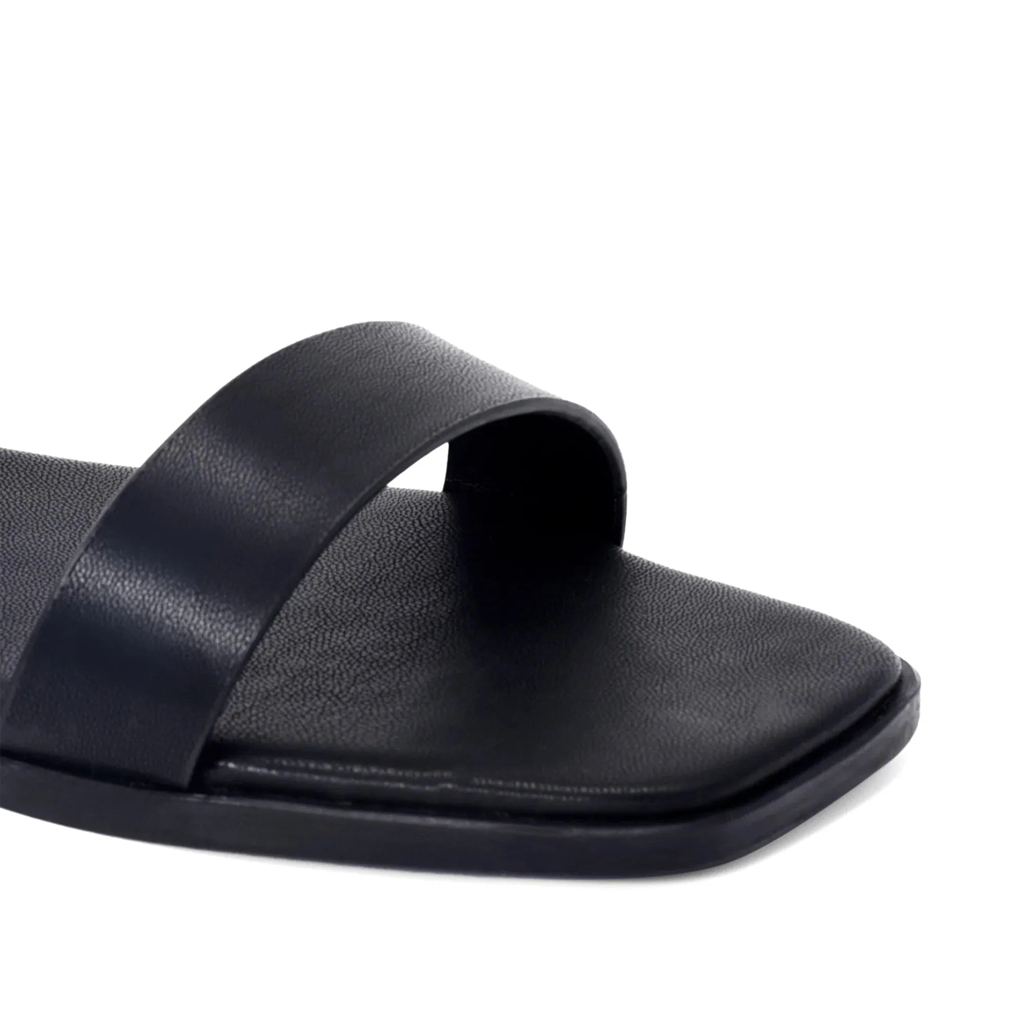 Mary Reliable everyday flats
