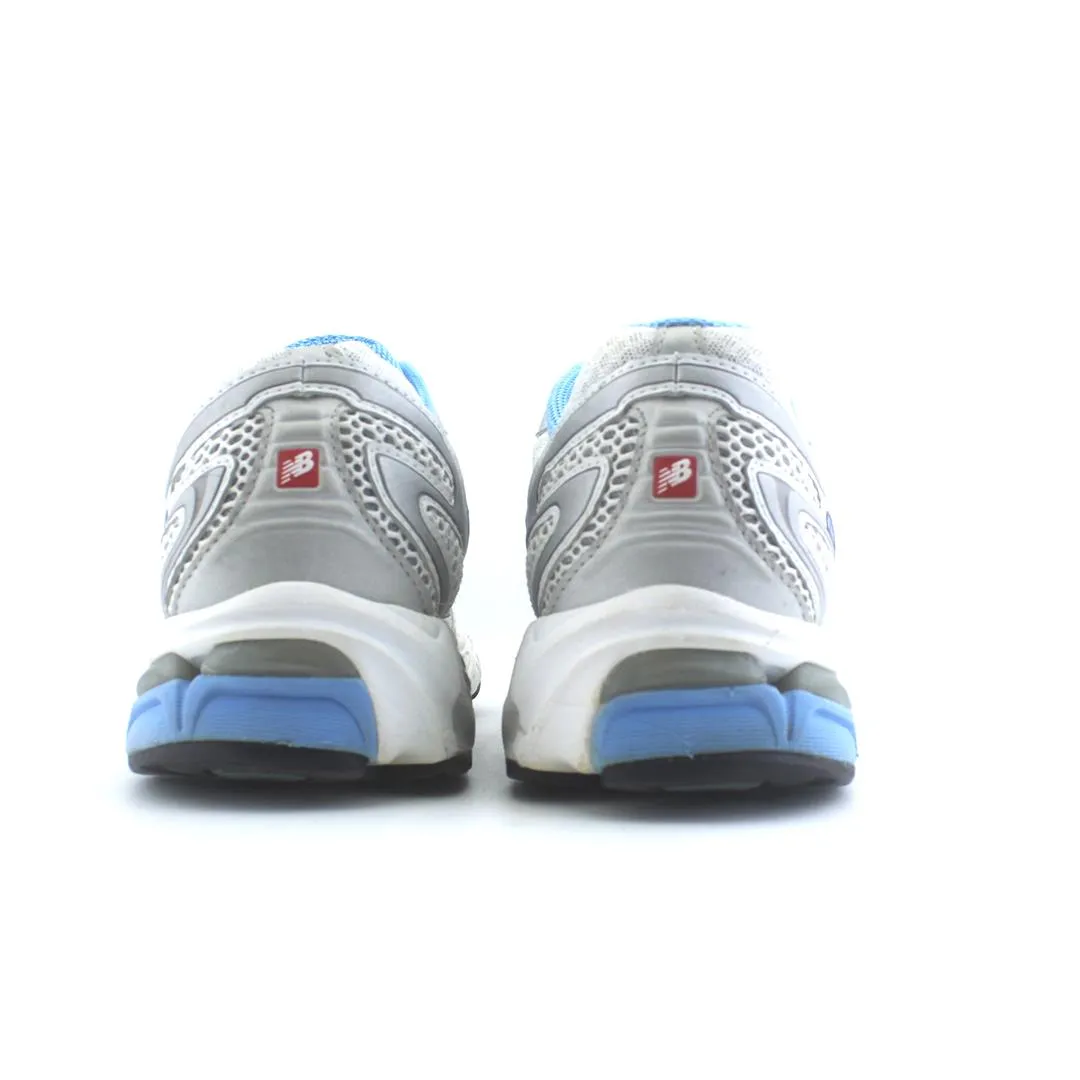 NEW BALANCE  860