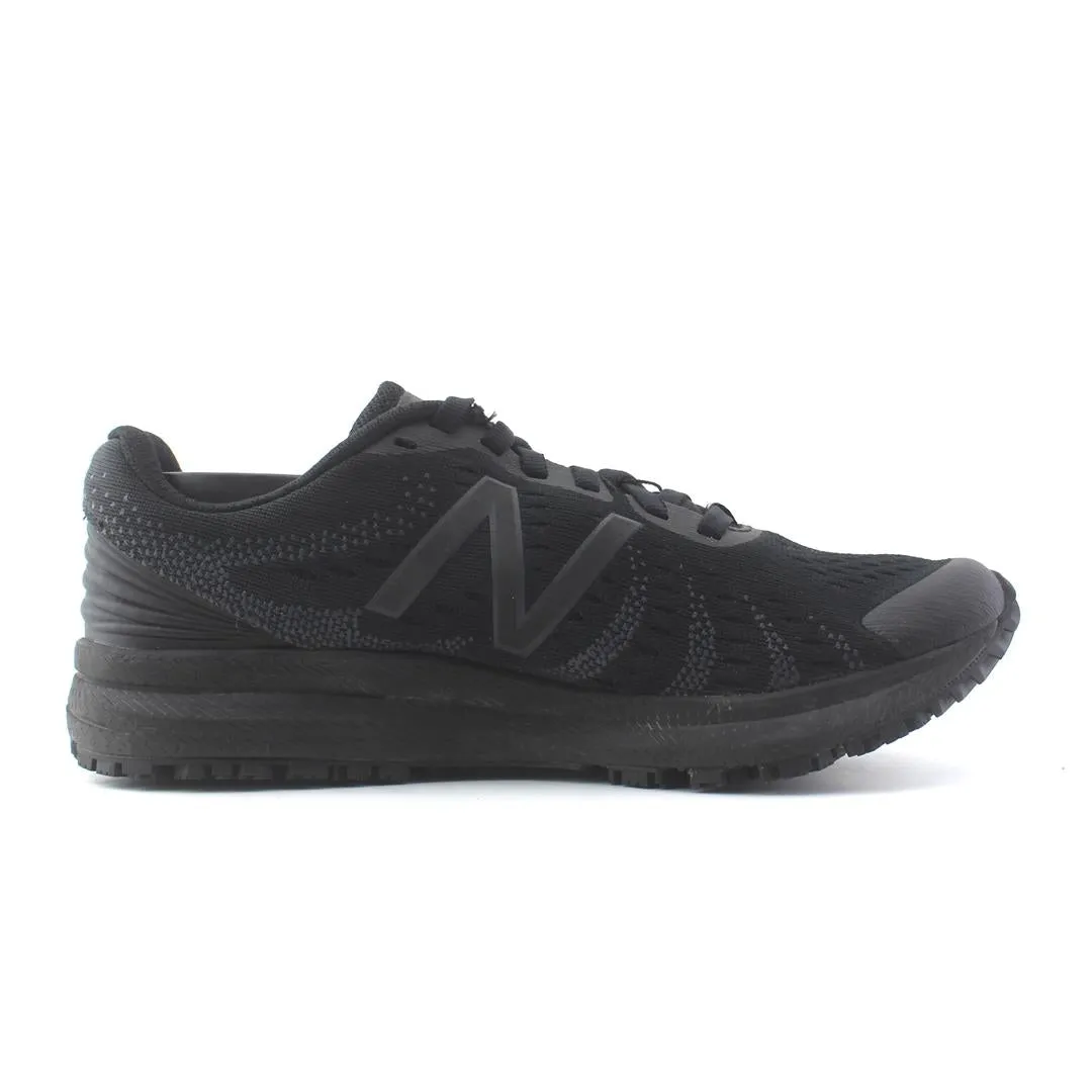 NEW BALANCE  RUSH V3