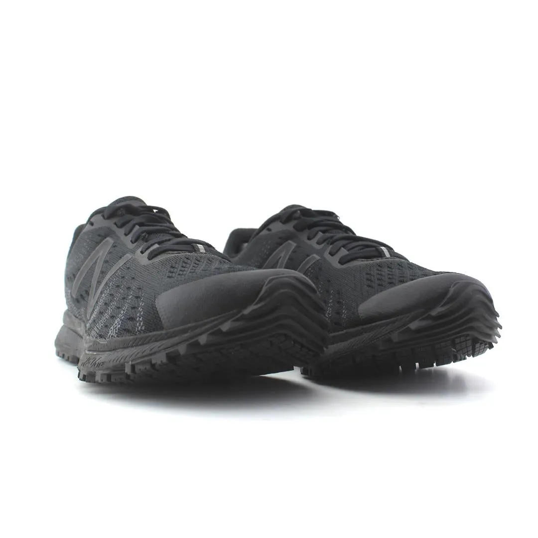 NEW BALANCE  RUSH V3