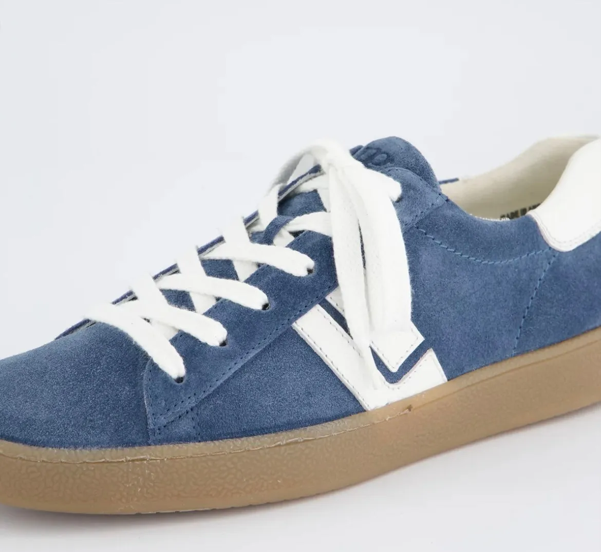 Paul Green blue suede sneakers