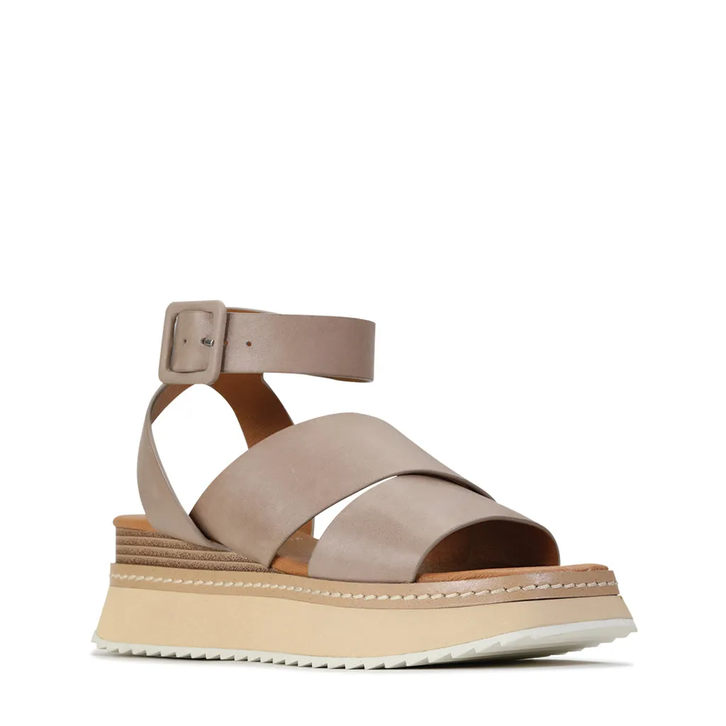 TONALITY LEATHER PLATFORM SANDAL
